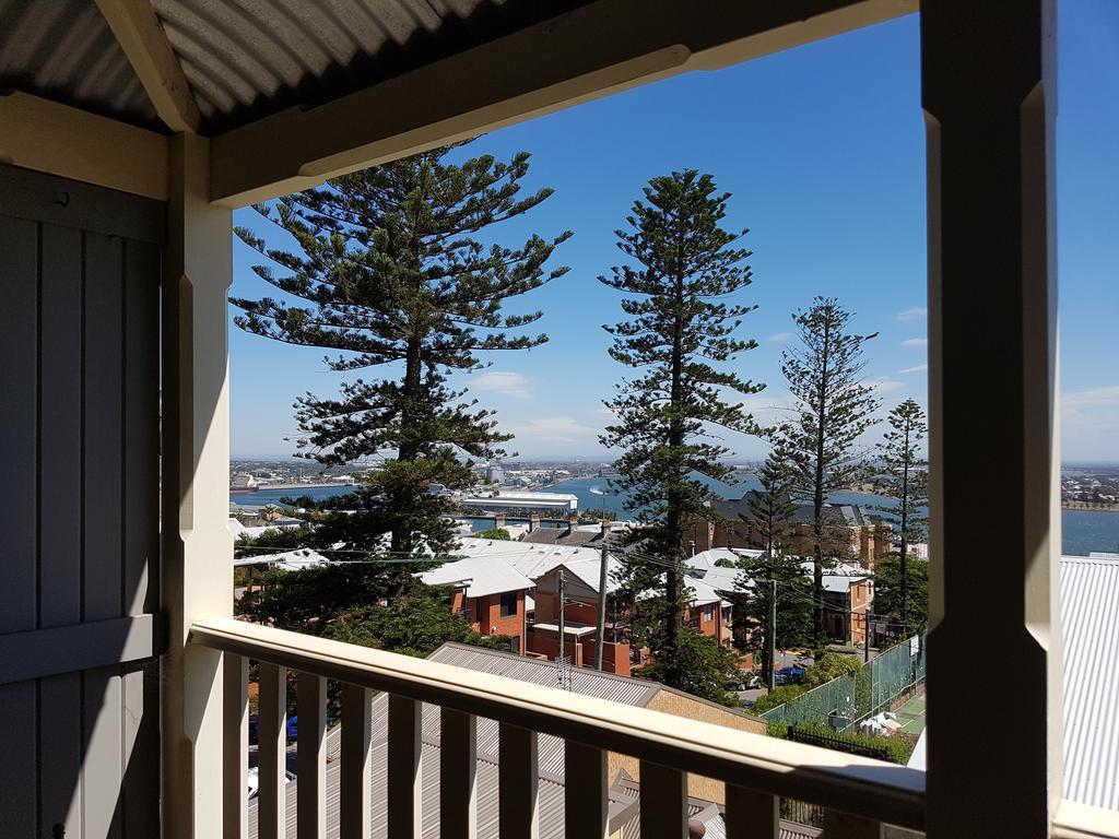Newcastle Short Stay Accommodation - Vista Apartment Exterior foto